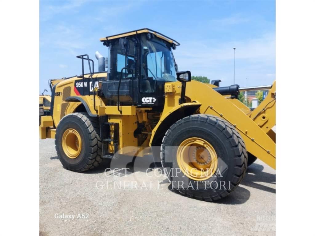 CAT 950M Pale gommate