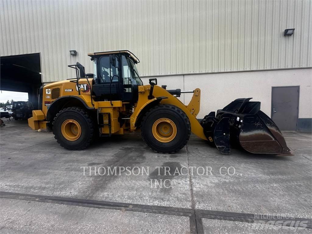 CAT 950M Pale gommate
