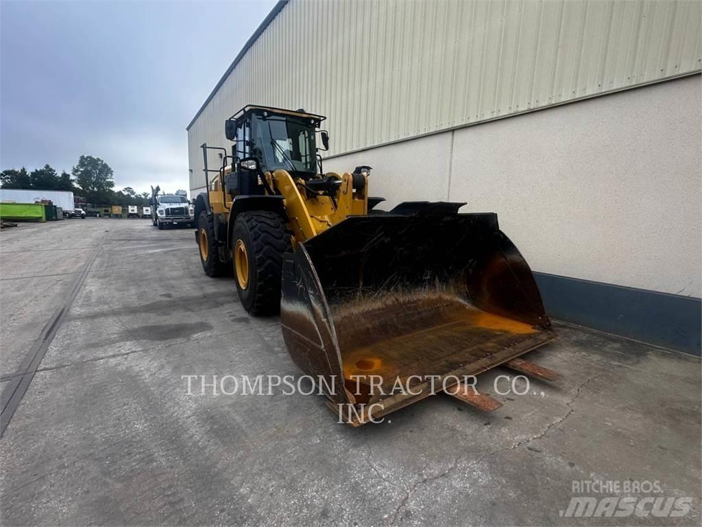 CAT 950M Pale gommate
