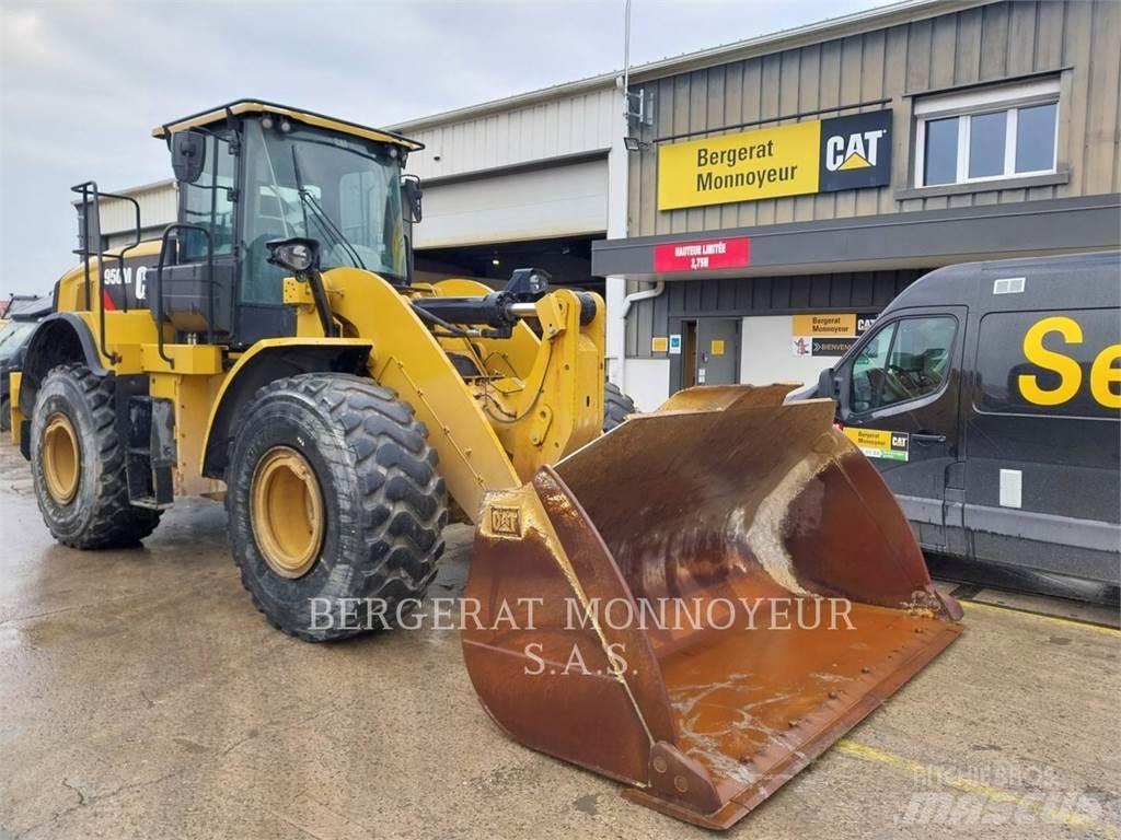CAT 950M Pale gommate