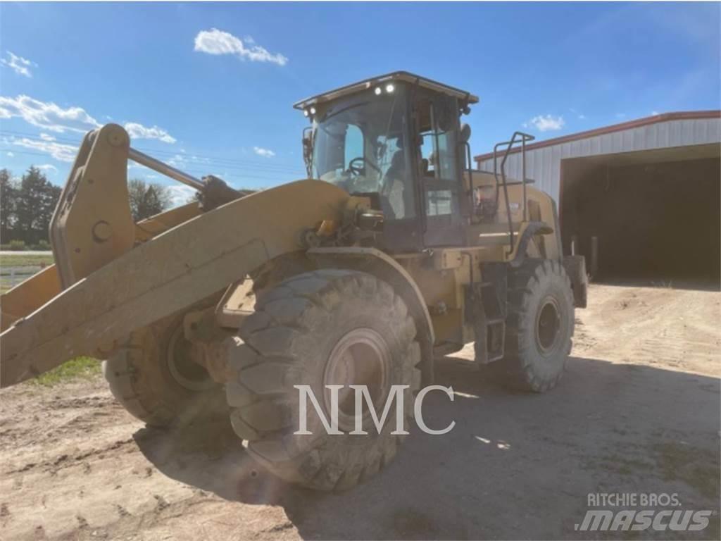 CAT 950M Pale gommate