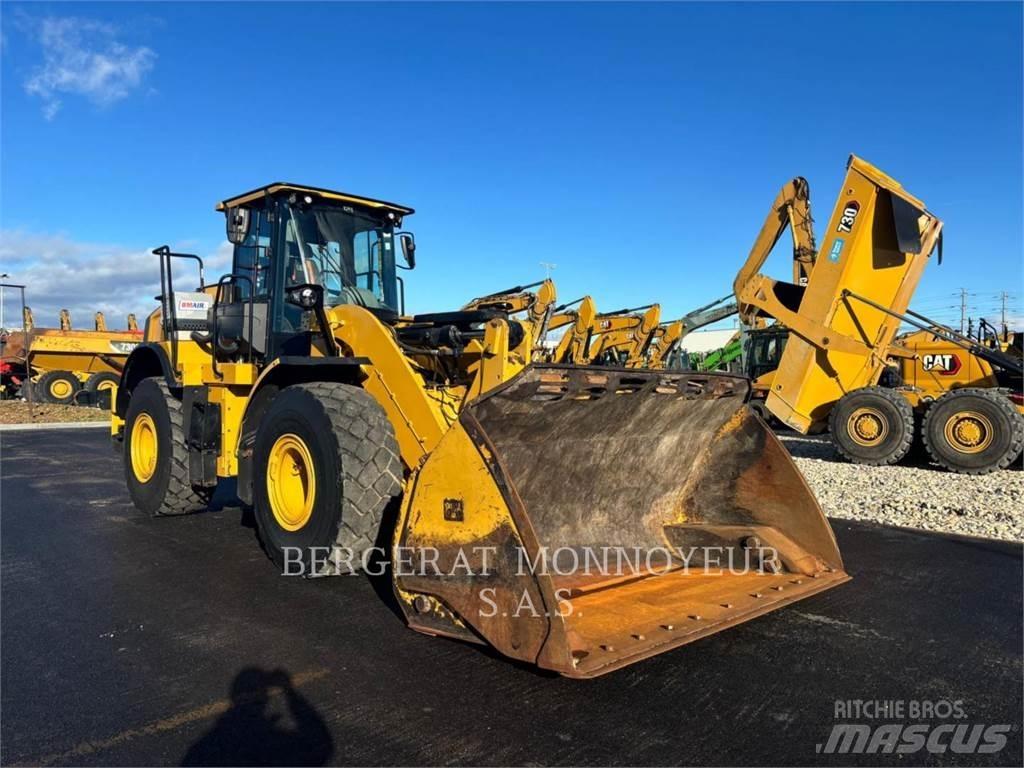 CAT 950M Pale gommate