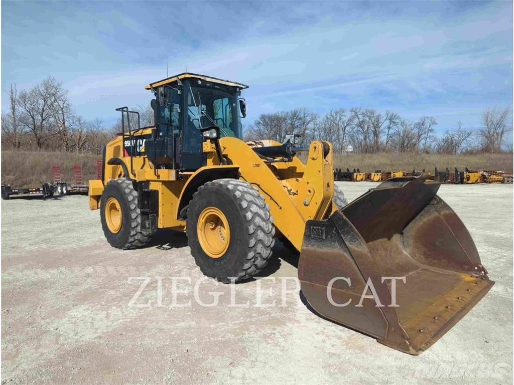 CAT 950M Pale gommate
