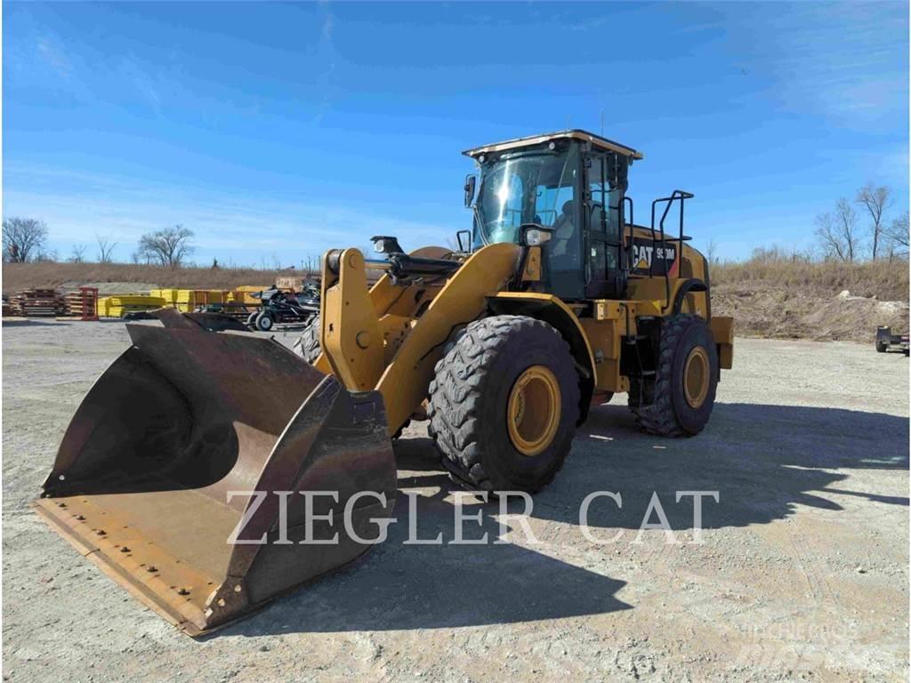 CAT 950M Pale gommate