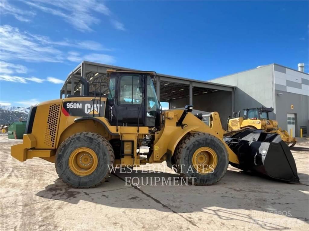 CAT 950M Pale gommate