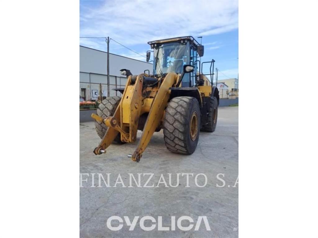 CAT 950M Pale gommate