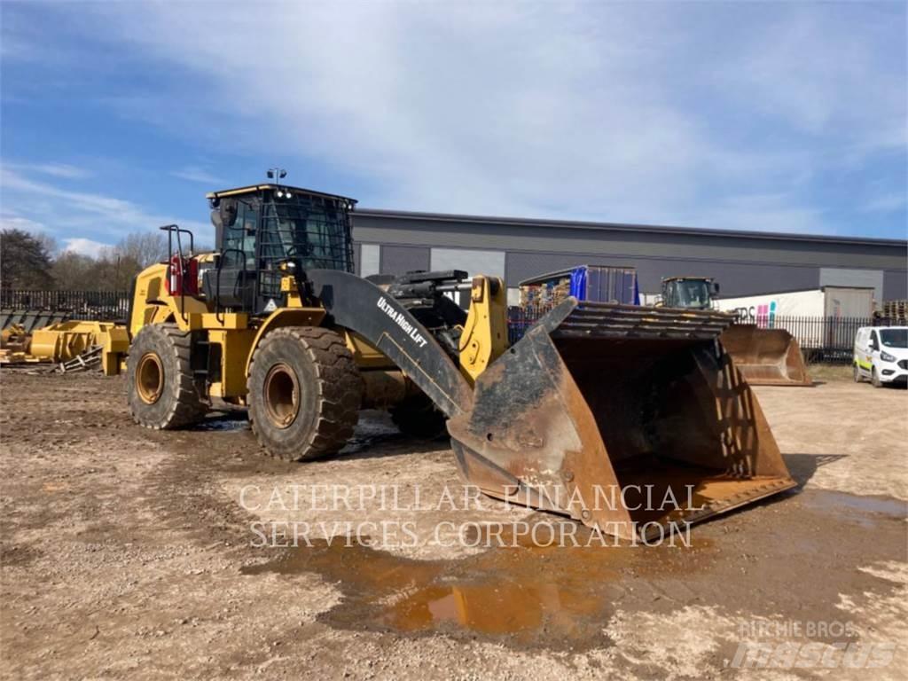 CAT 950M Pale gommate