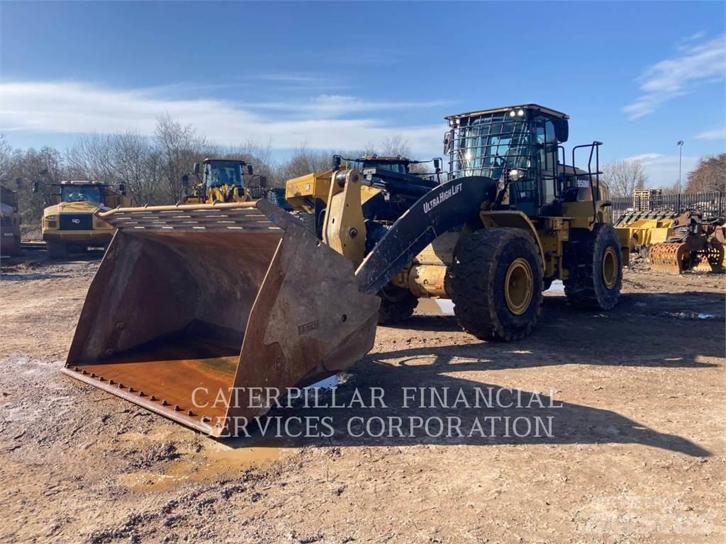 CAT 950M Pale gommate