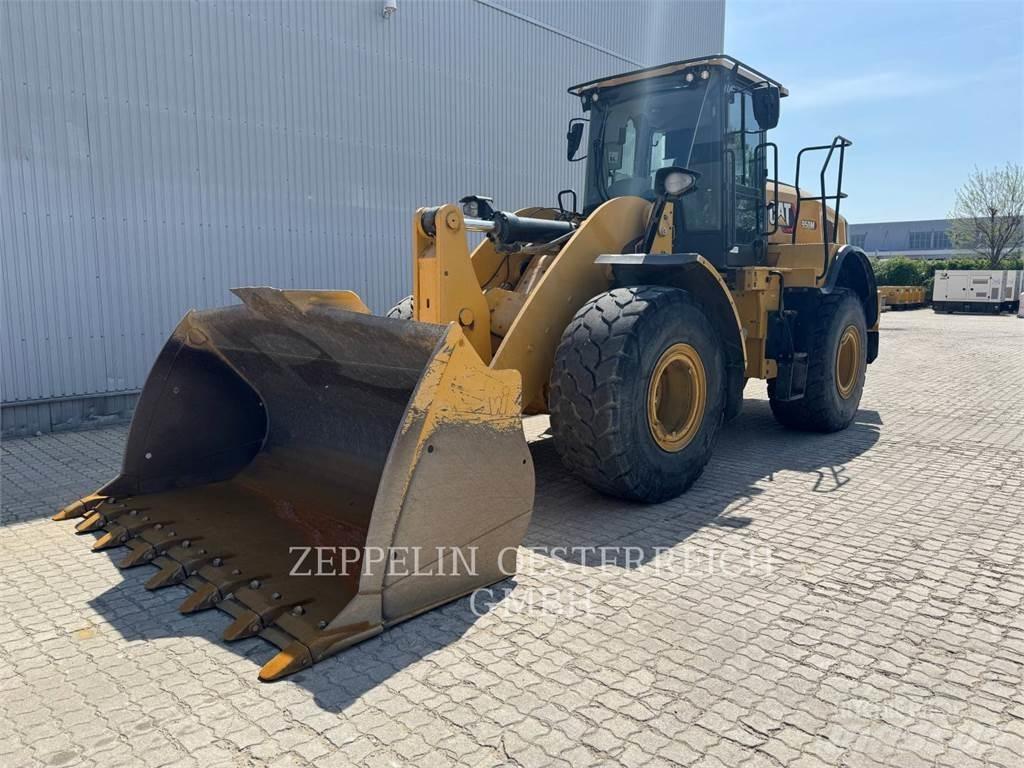 CAT 950M Pale gommate