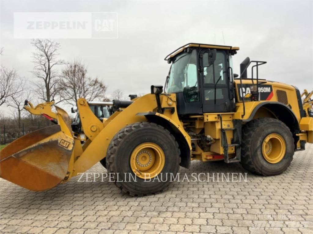 CAT 950M Pale gommate