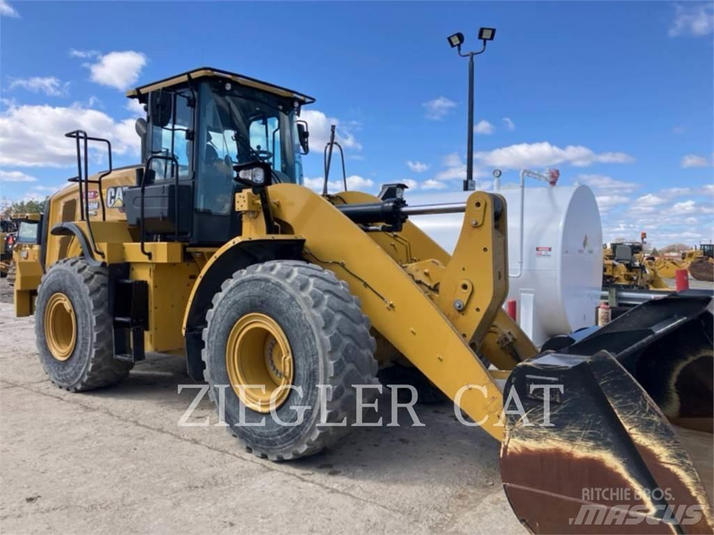 CAT 950M Pale gommate
