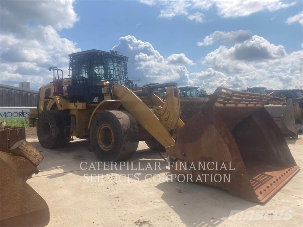 CAT 950M Pale gommate