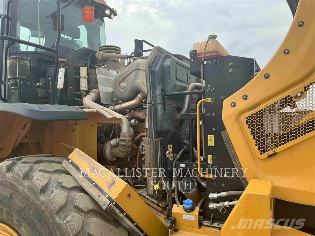 CAT 950M Pale gommate