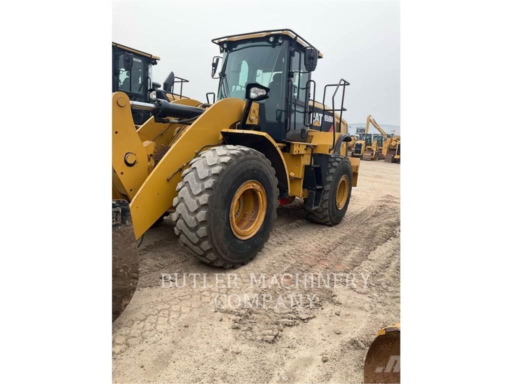CAT 950M Pale gommate