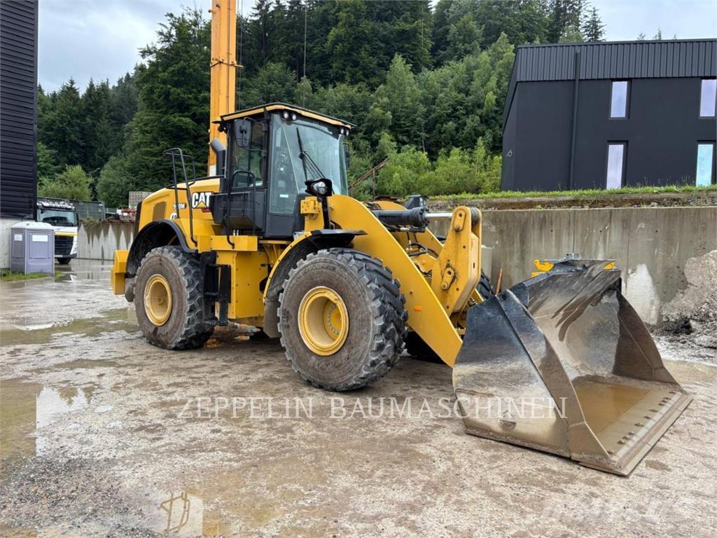 CAT 950M Pale gommate