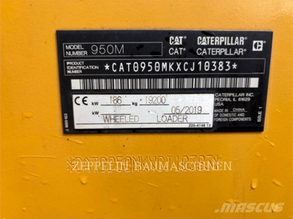 CAT 950M Pale gommate
