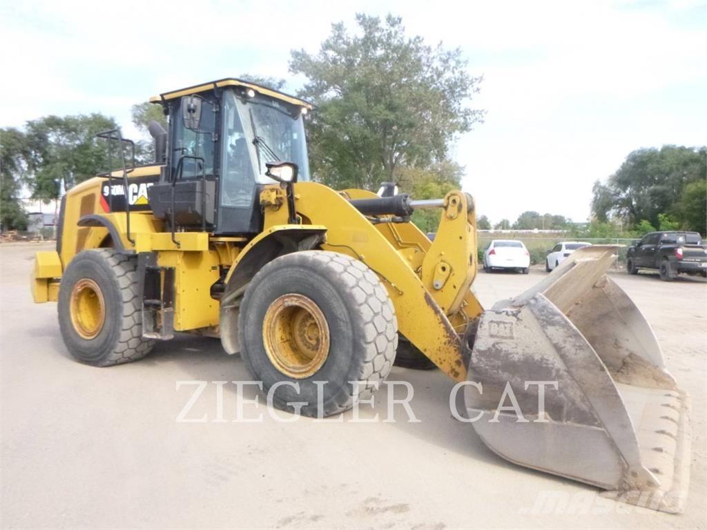 CAT 950M Pale gommate