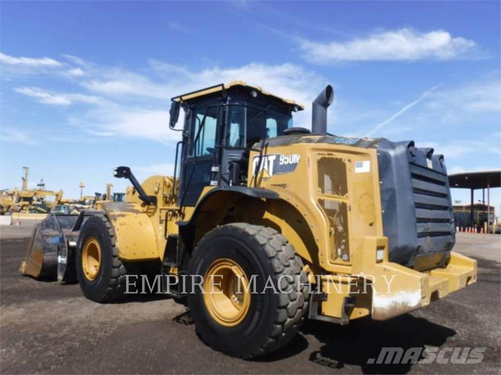 CAT 950M FC Pale gommate