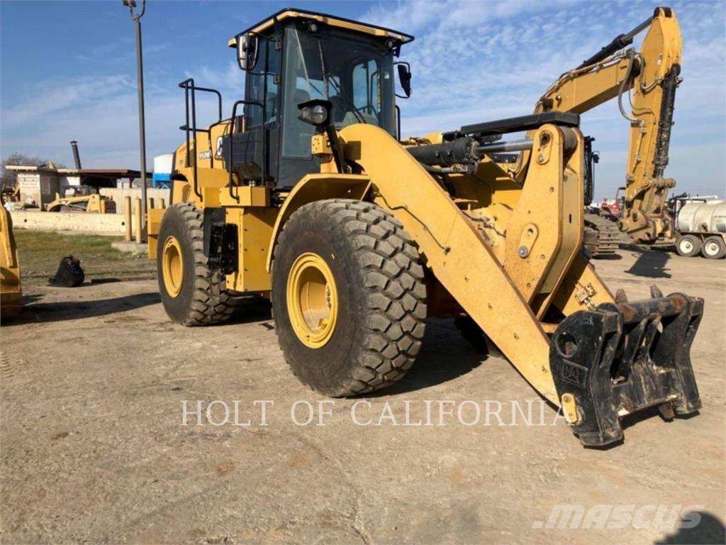 CAT 950M HL Pale gommate