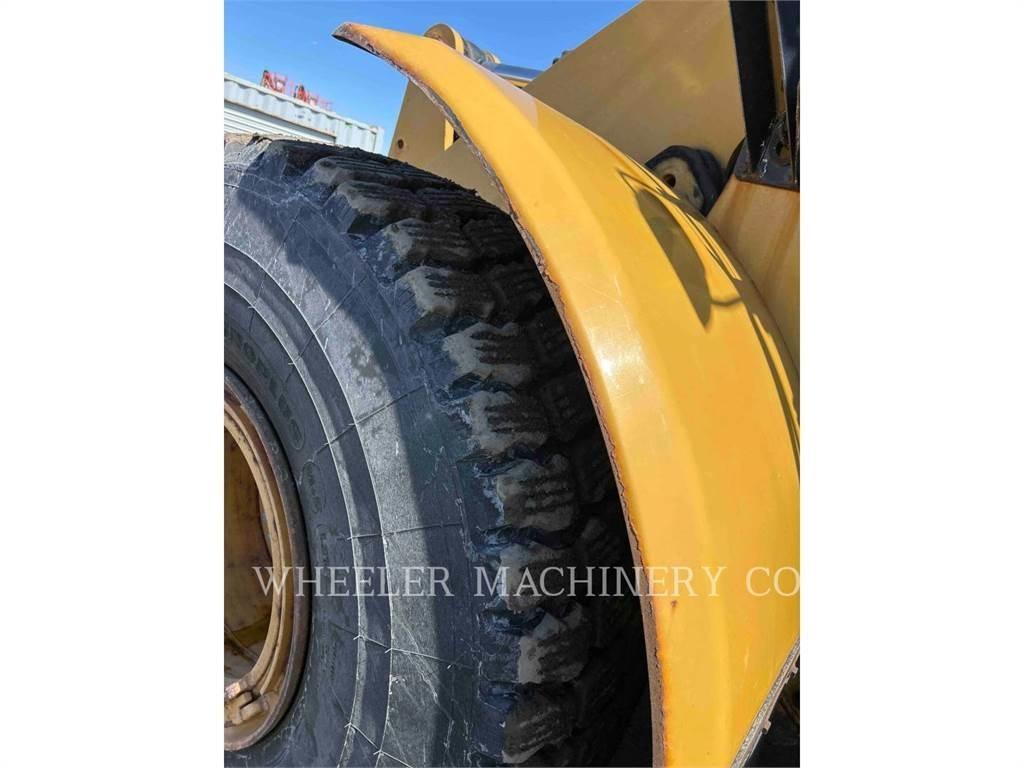 CAT 950M JRB Pale gommate