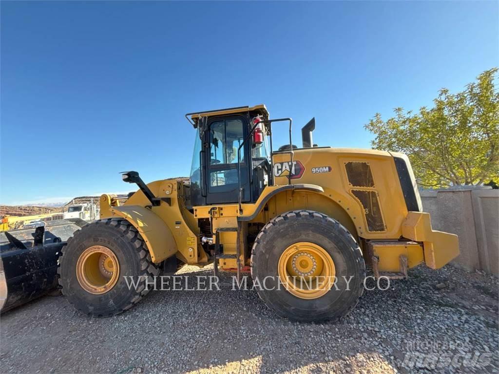 CAT 950M QC Pale gommate