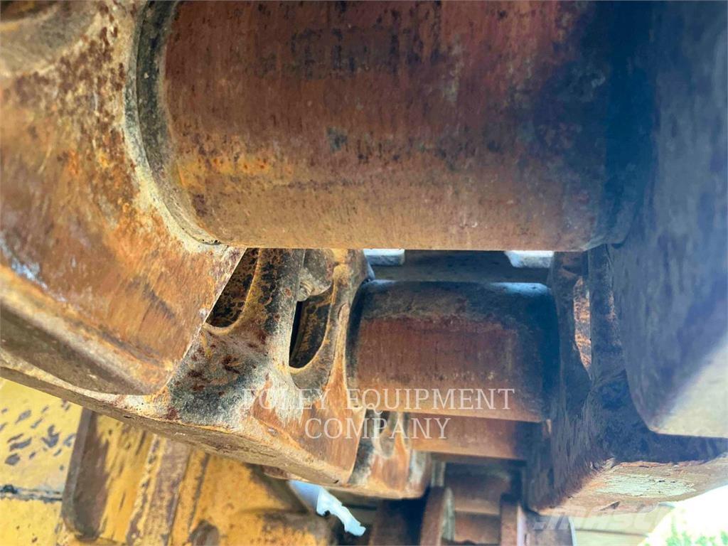 CAT 953C Pale cingolate