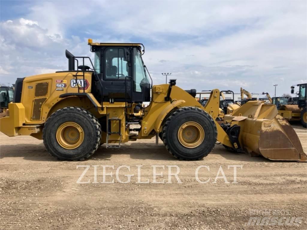 CAT 962 Pale gommate
