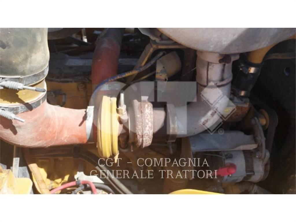 CAT 962H Pale gommate