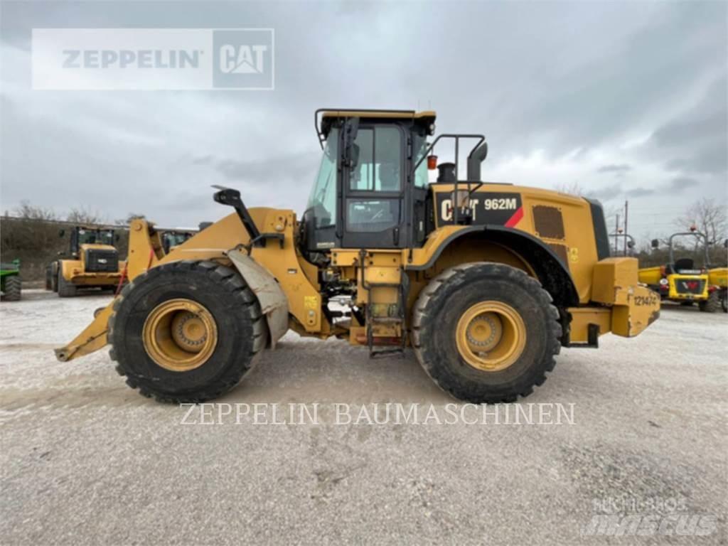 CAT 962M Pale gommate
