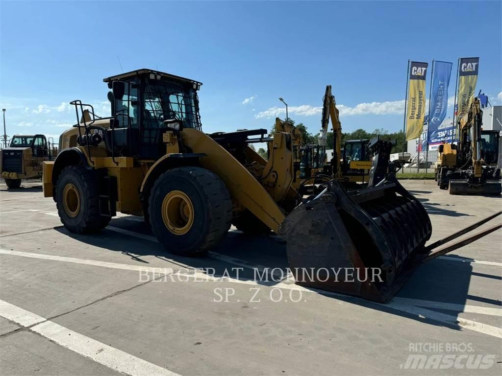 CAT 962M Pale gommate