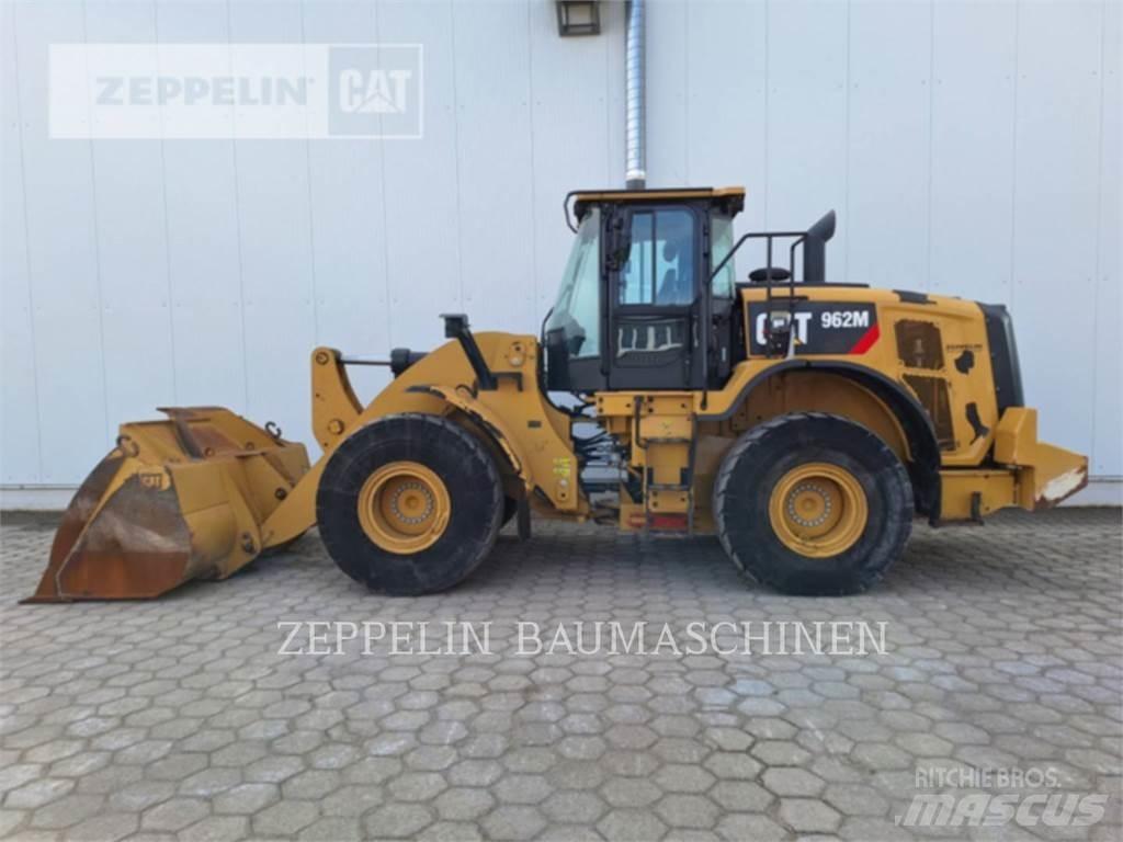 CAT 962M Pale gommate
