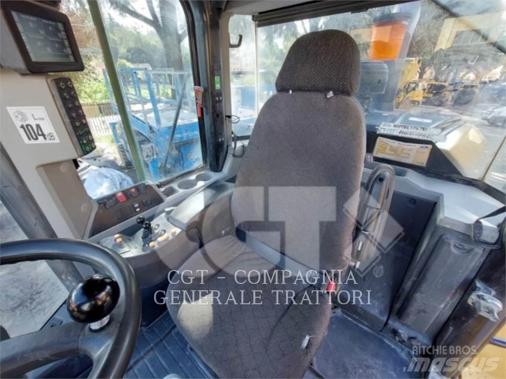 CAT 962M Pale gommate