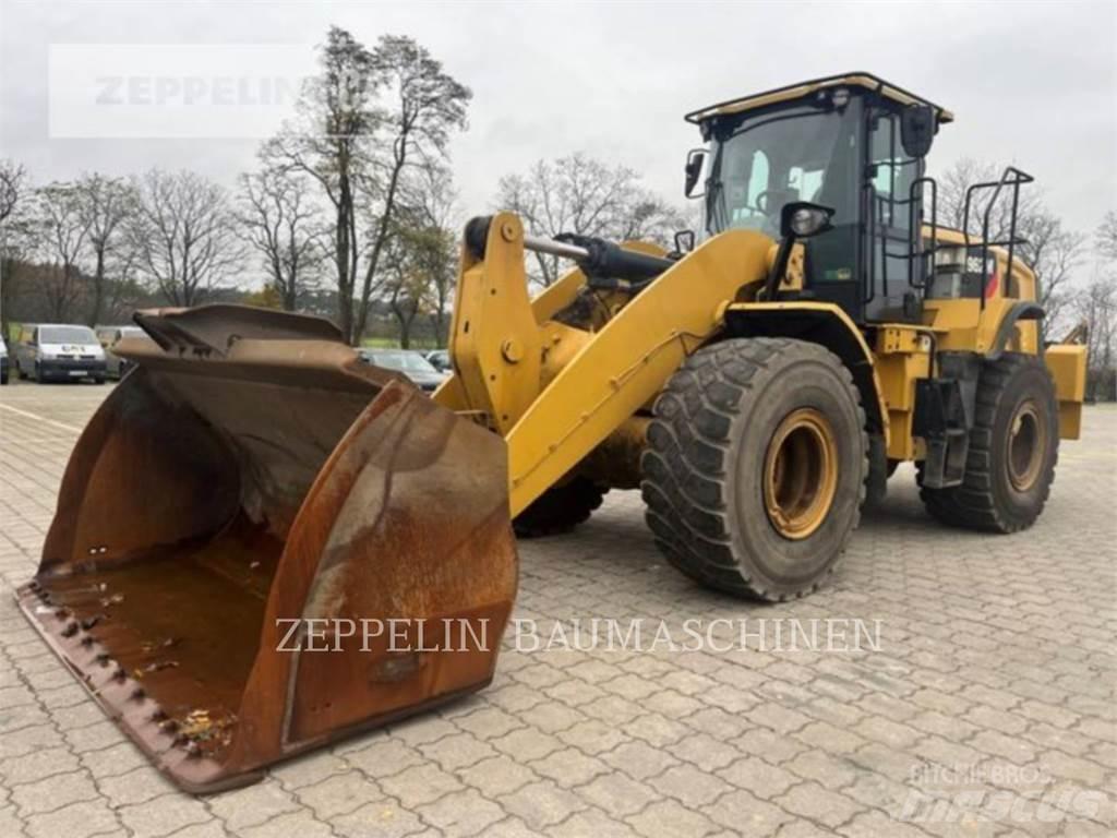CAT 962M Pale gommate