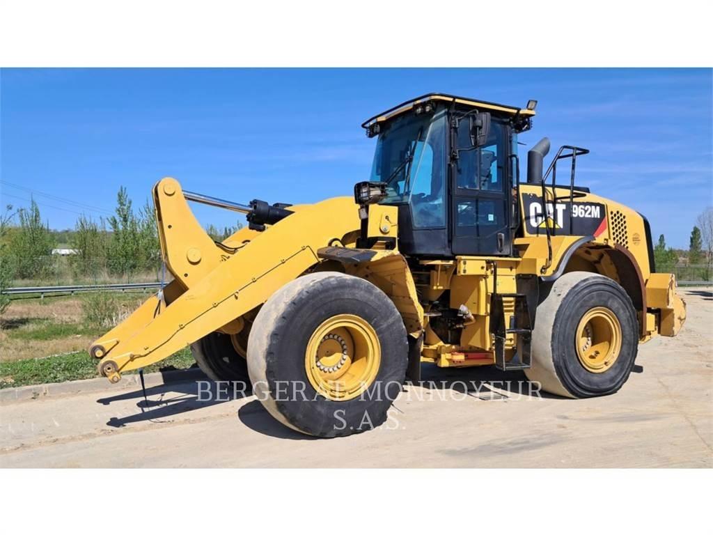 CAT 962M Pale gommate