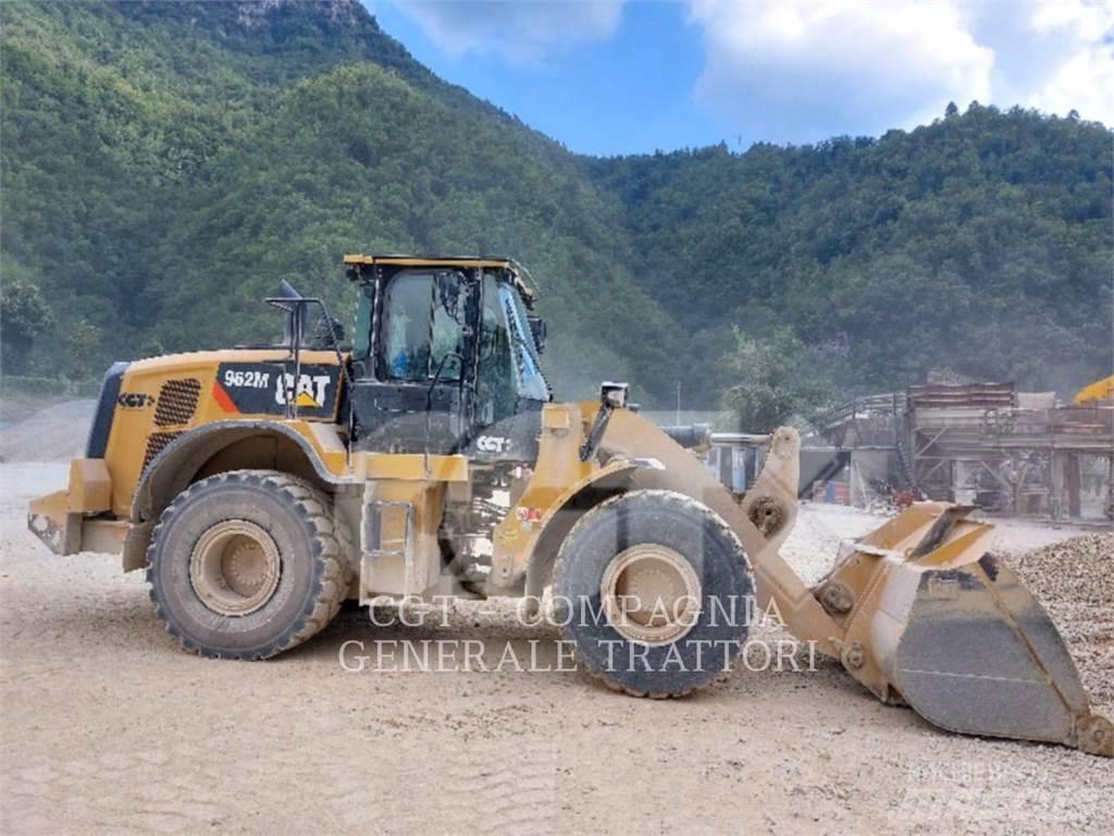 CAT 962M Pale gommate