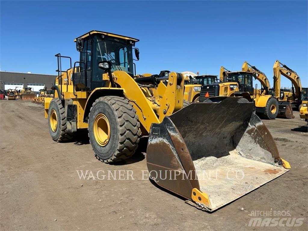 CAT 962M Pale gommate