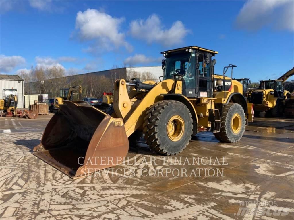 CAT 962M Pale gommate