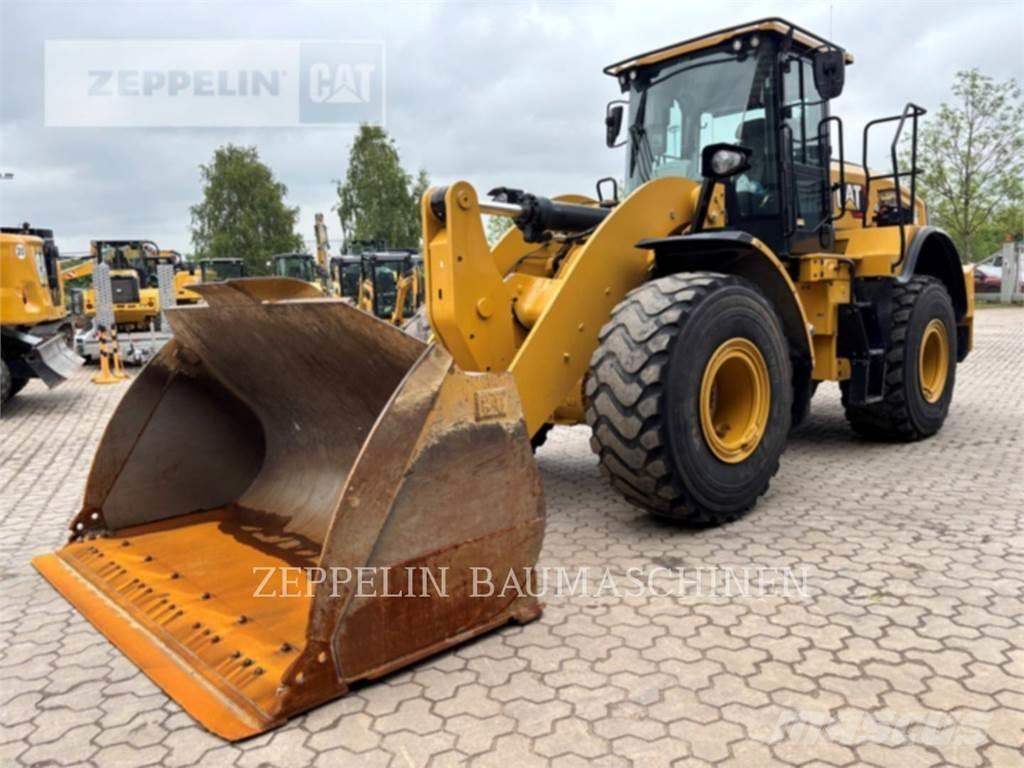 CAT 962M Pale gommate