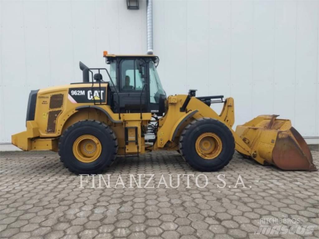 CAT 962M Pale gommate