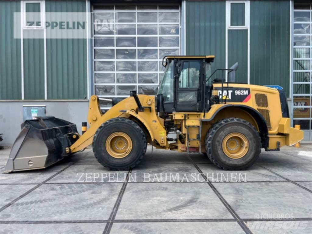 CAT 962M Pale gommate