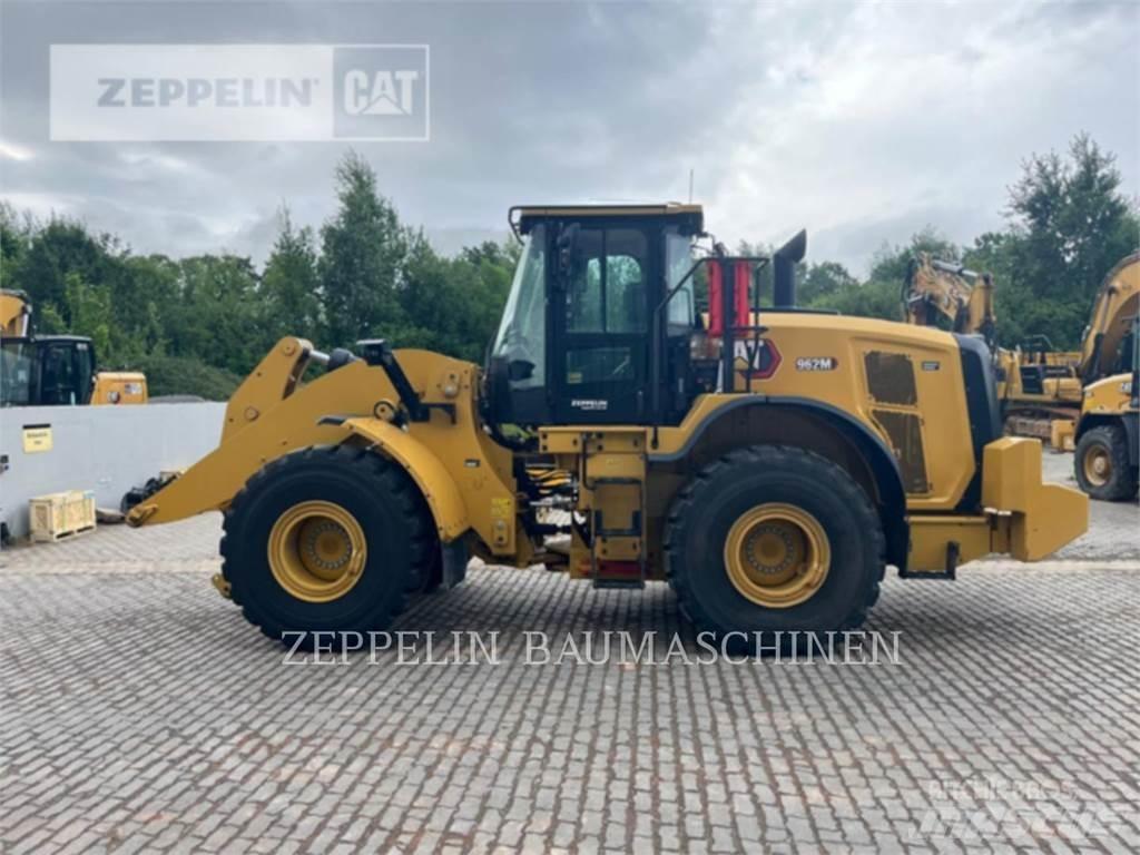 CAT 962M Pale gommate