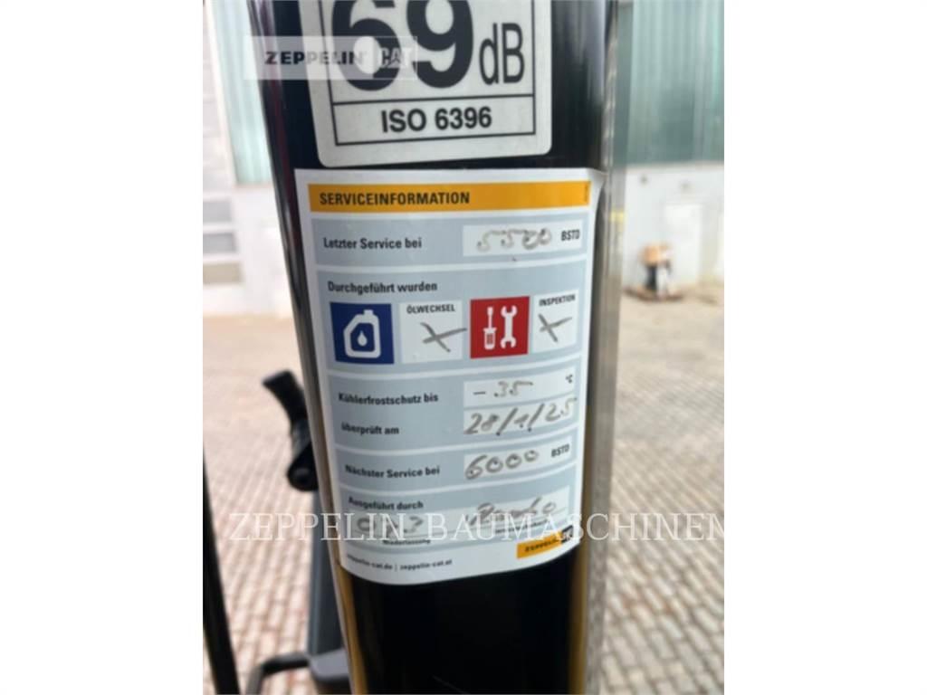CAT 962M Pale gommate
