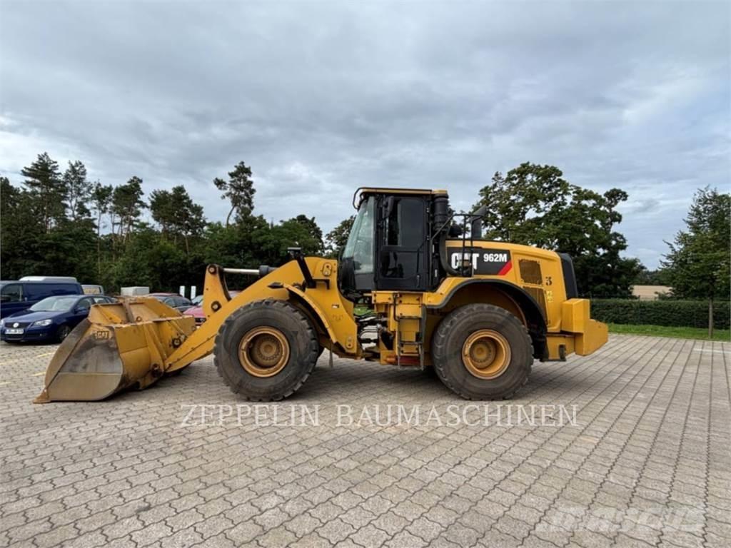 CAT 962M Pale gommate