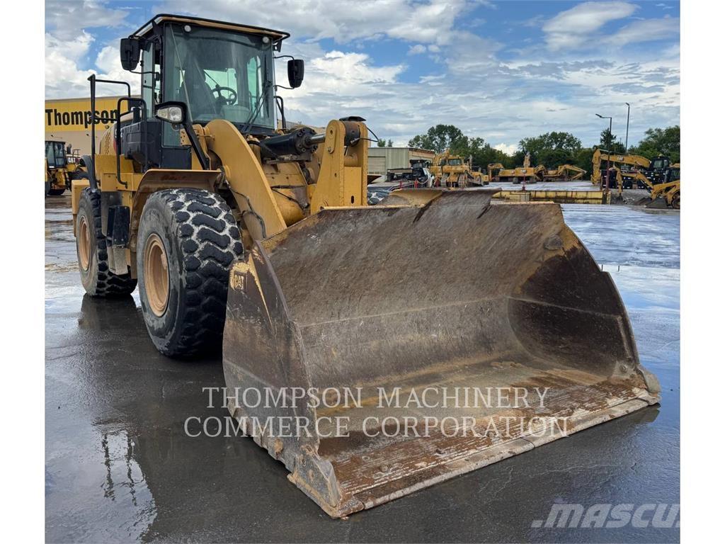 CAT 962M Pale gommate