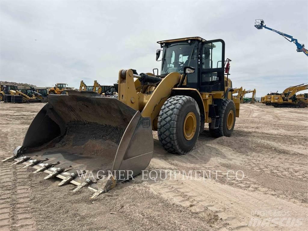 CAT 962M FC Pale gommate