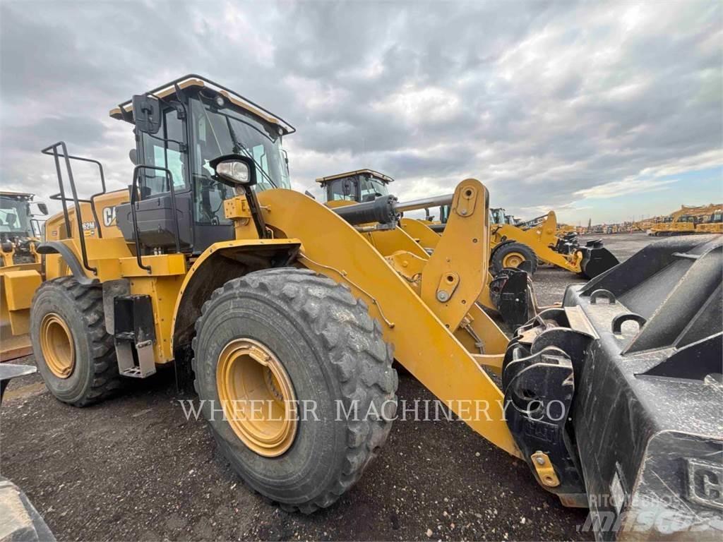 CAT 962M QC Pale gommate