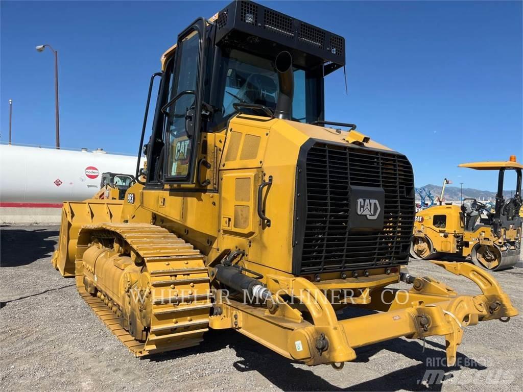 CAT 963 Pale cingolate