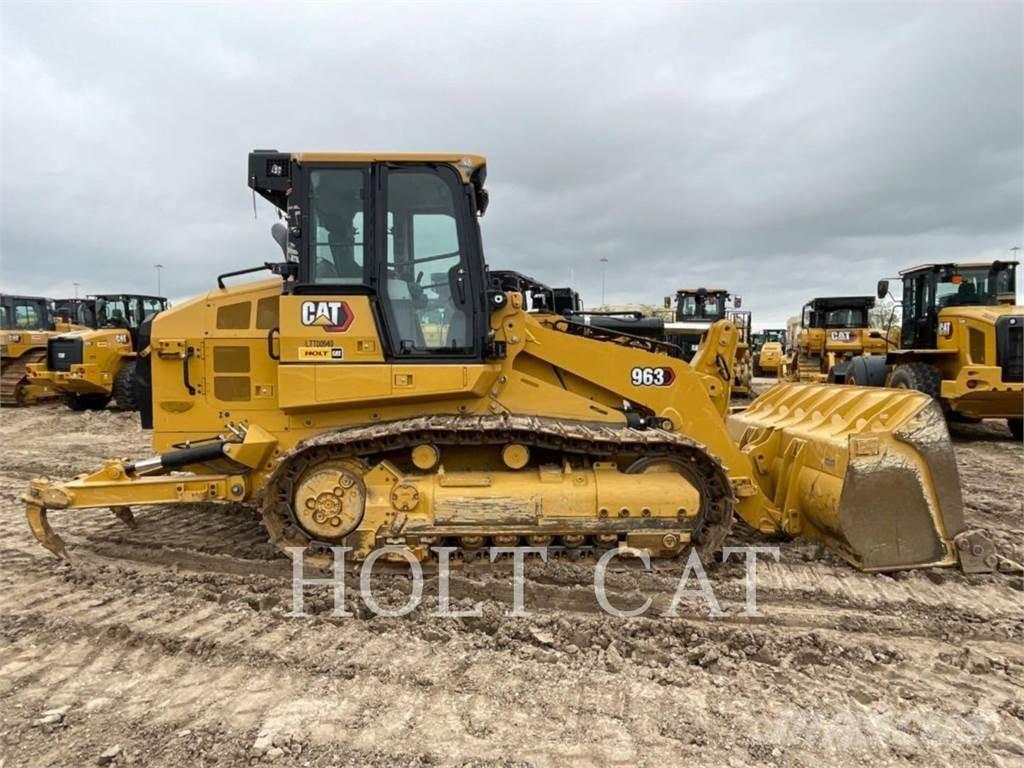 CAT 963 Pale cingolate