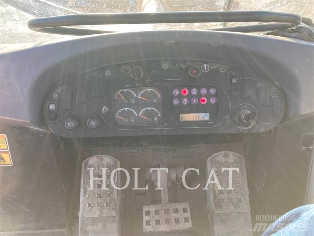 CAT 963C Pale cingolate