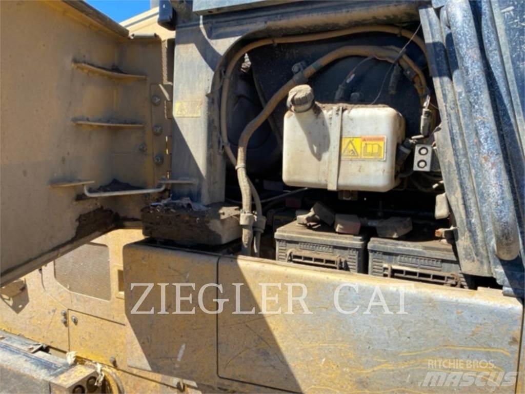 CAT 963K Pale cingolate